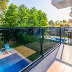 Infinity Lily 2 Villa *